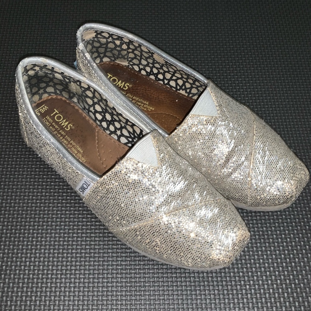 Toms silver glittery 6.5